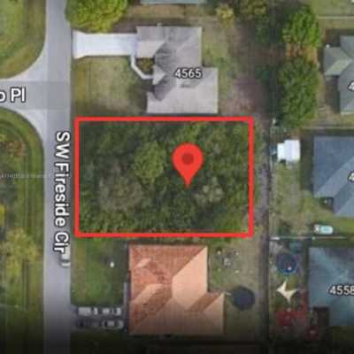 Residential Land For Sale in Port Saint Lucie, Florida