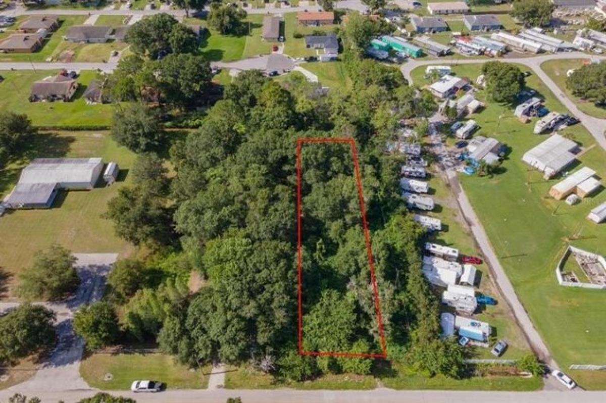 Picture of Residential Land For Sale in Lakeland, Florida, United States