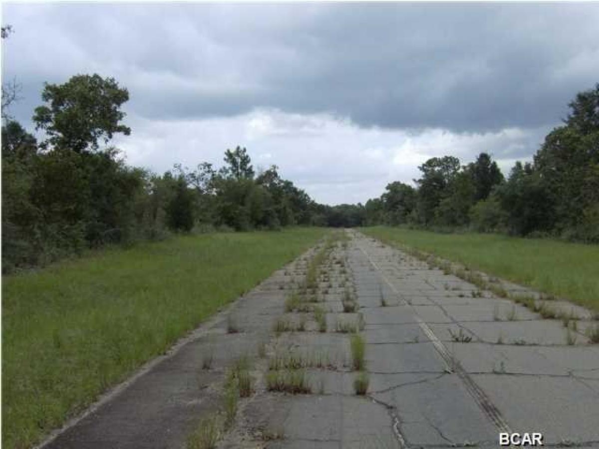 Picture of Residential Land For Sale in Chipley, Florida, United States