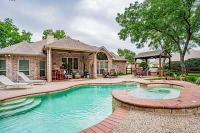 Home For Sale in Granbury, Texas