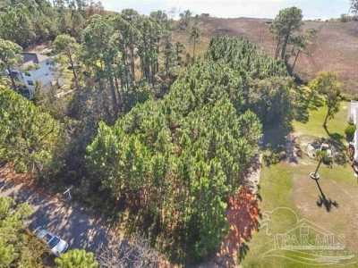 Residential Land For Sale in Milton, Florida