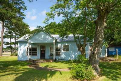 Home For Sale in Alvin, Texas