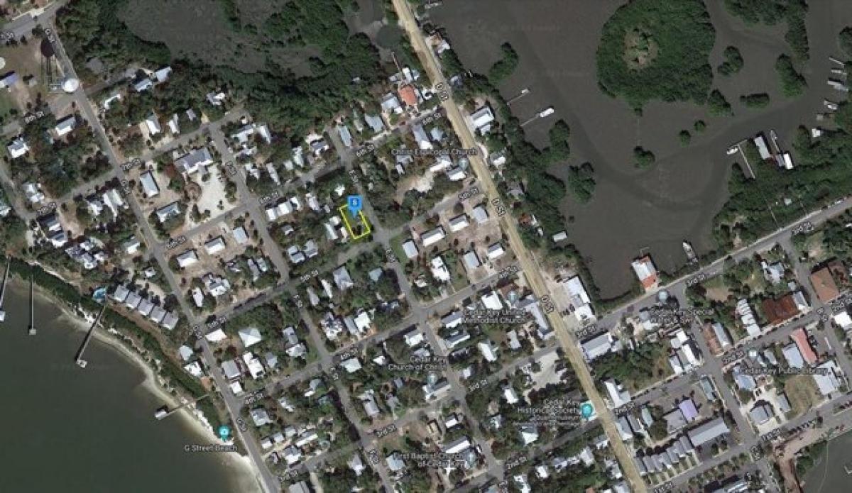 Picture of Residential Land For Sale in Cedar Key, Florida, United States