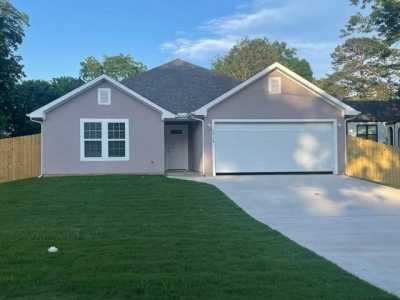 Home For Sale in Denison, Texas