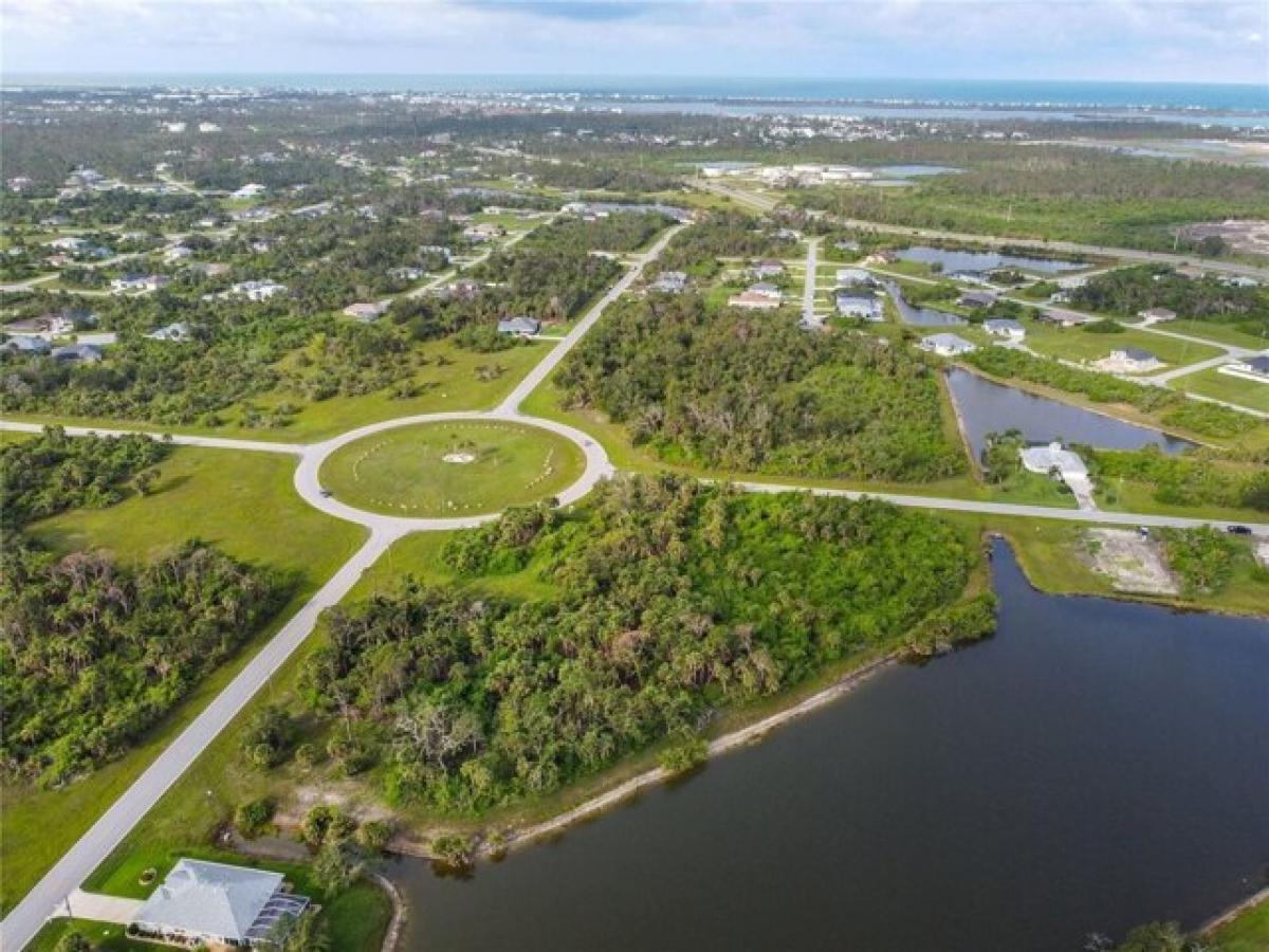 Picture of Residential Land For Sale in Rotonda West, Florida, United States