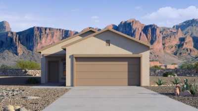 Home For Sale in Rio Rancho, New Mexico