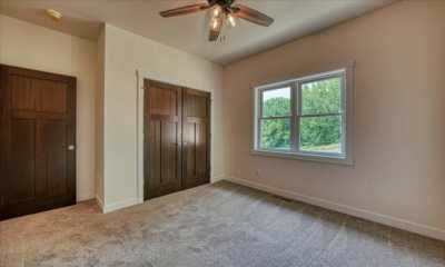 Home For Sale in Onalaska, Wisconsin