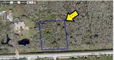 Residential Land For Sale in Grant, Florida