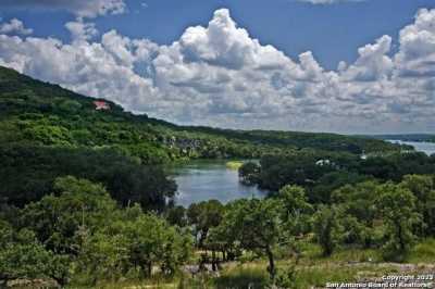 Residential Land For Sale in Mico, Texas