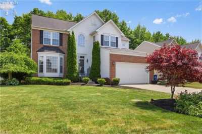 Home For Sale in Avon, Ohio