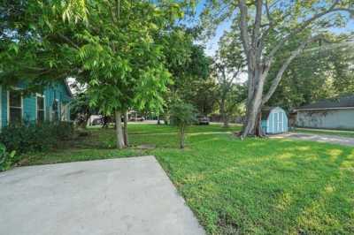 Home For Sale in Bay City, Texas