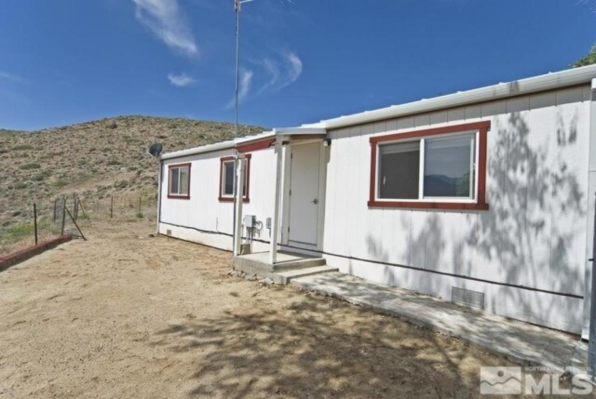 Picture of Home For Sale in Dayton, Nevada, United States