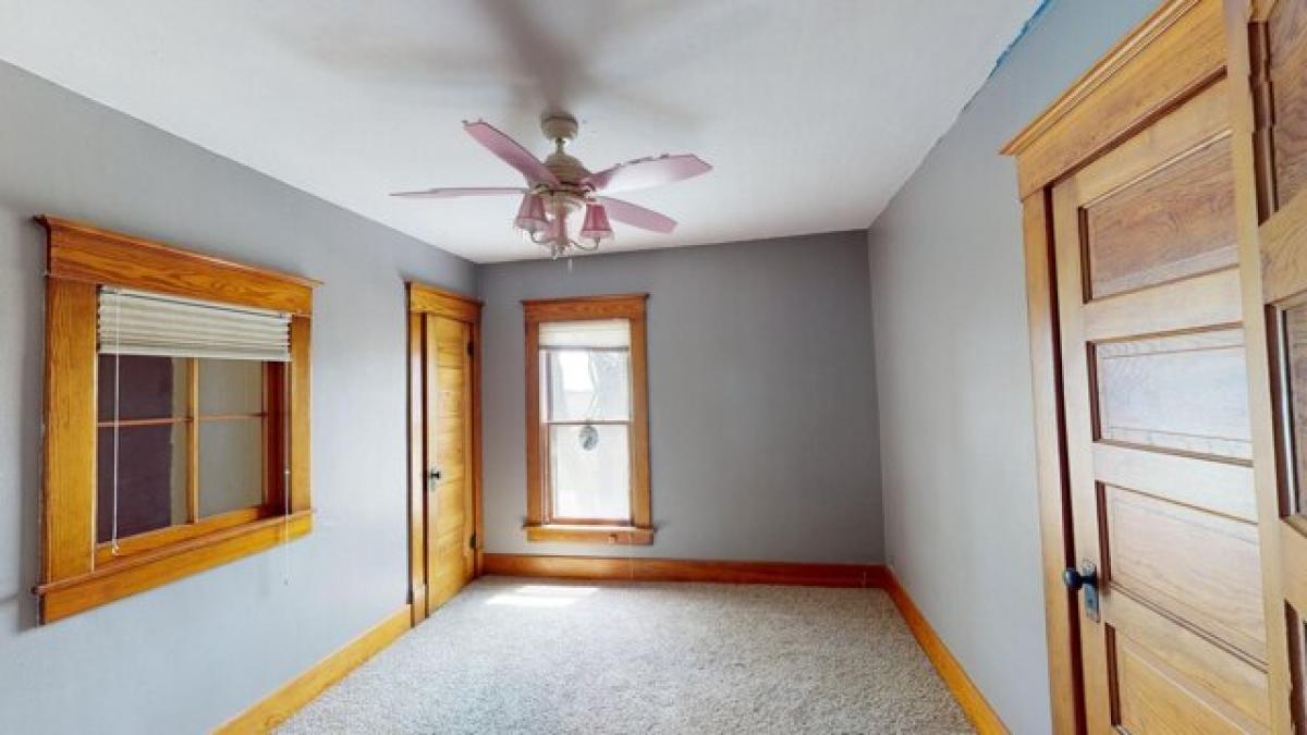 Picture of Home For Sale in Jefferson, Iowa, United States