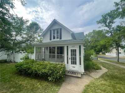 Home For Sale in Hudson, Wisconsin