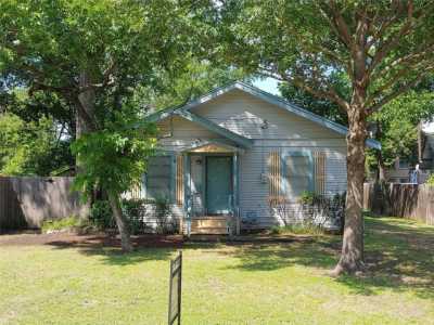 Home For Sale in Corsicana, Texas