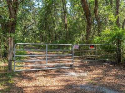 Residential Land For Sale in Old Town, Florida