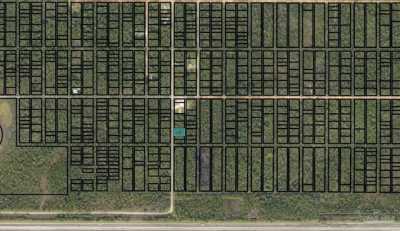 Residential Land For Sale in Milton, Florida