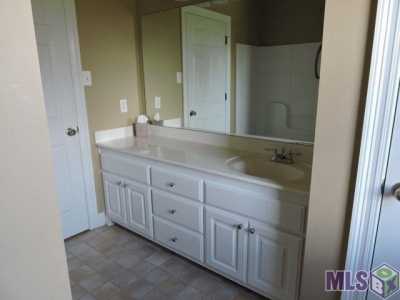 Home For Rent in Prairieville, Louisiana