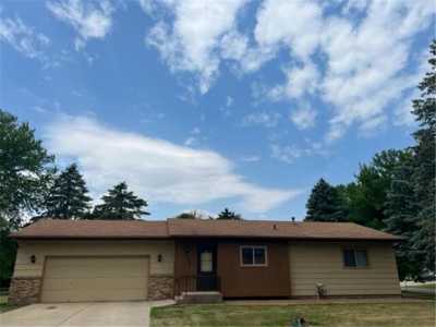 Home For Sale in Owatonna, Minnesota