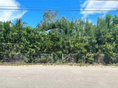 Residential Land For Sale in Key Largo, Florida