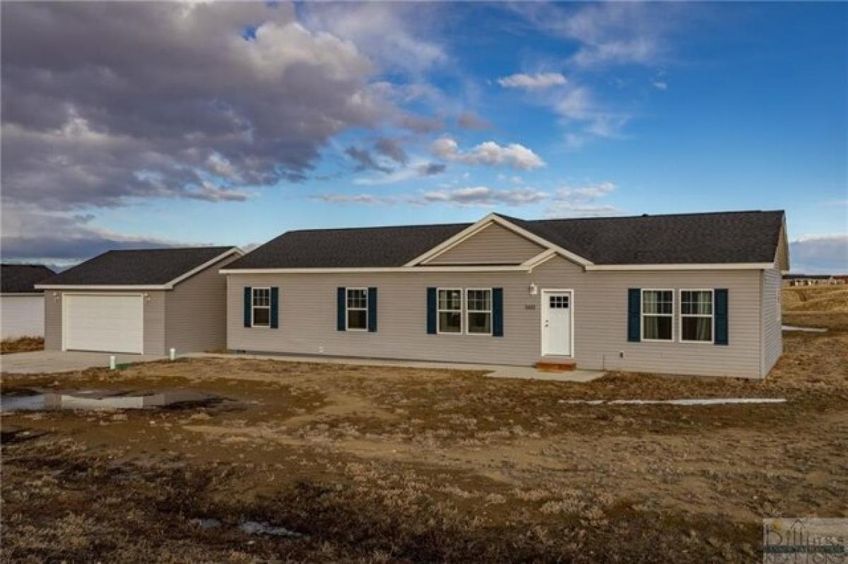 Picture of Home For Sale in Huntley, Montana, United States