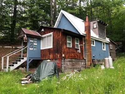 Home For Sale in Wells River, Vermont