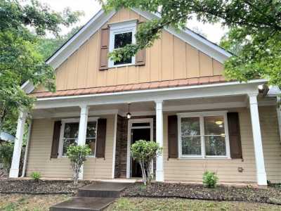 Home For Rent in Ball Ground, Georgia