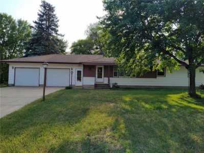 Home For Sale in Brooklyn Park, Minnesota