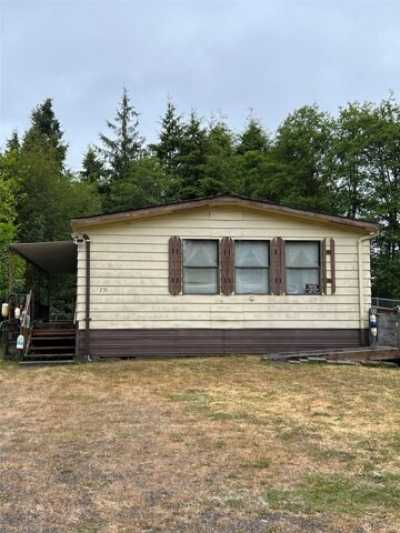 Home For Sale in Ocean Shores, Washington