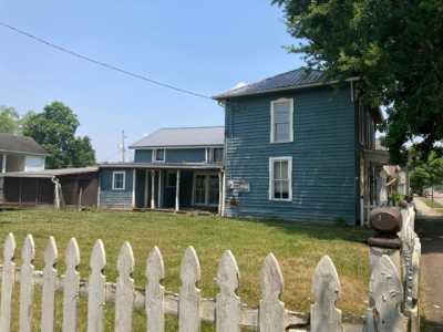 Home For Sale in Sugar Grove, Ohio