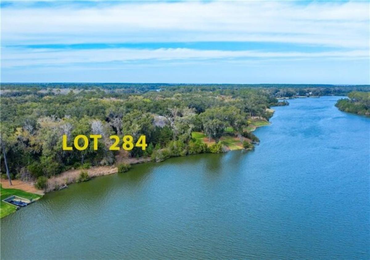 Picture of Residential Land For Sale in Saint Simons Island, Georgia, United States