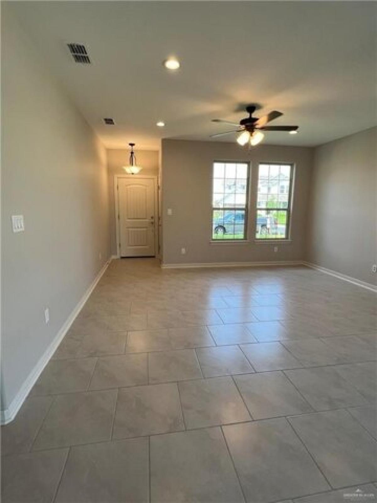 Picture of Home For Sale in McAllen, Texas, United States