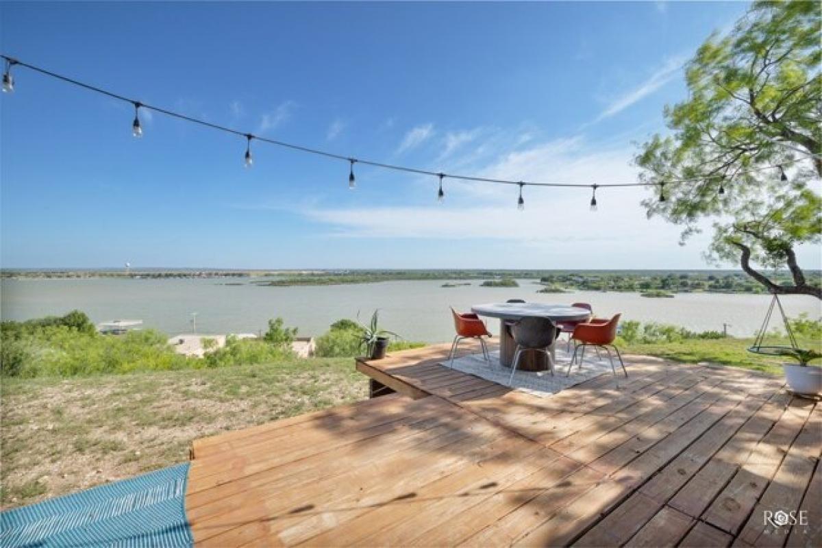 Picture of Home For Sale in San Angelo, Texas, United States