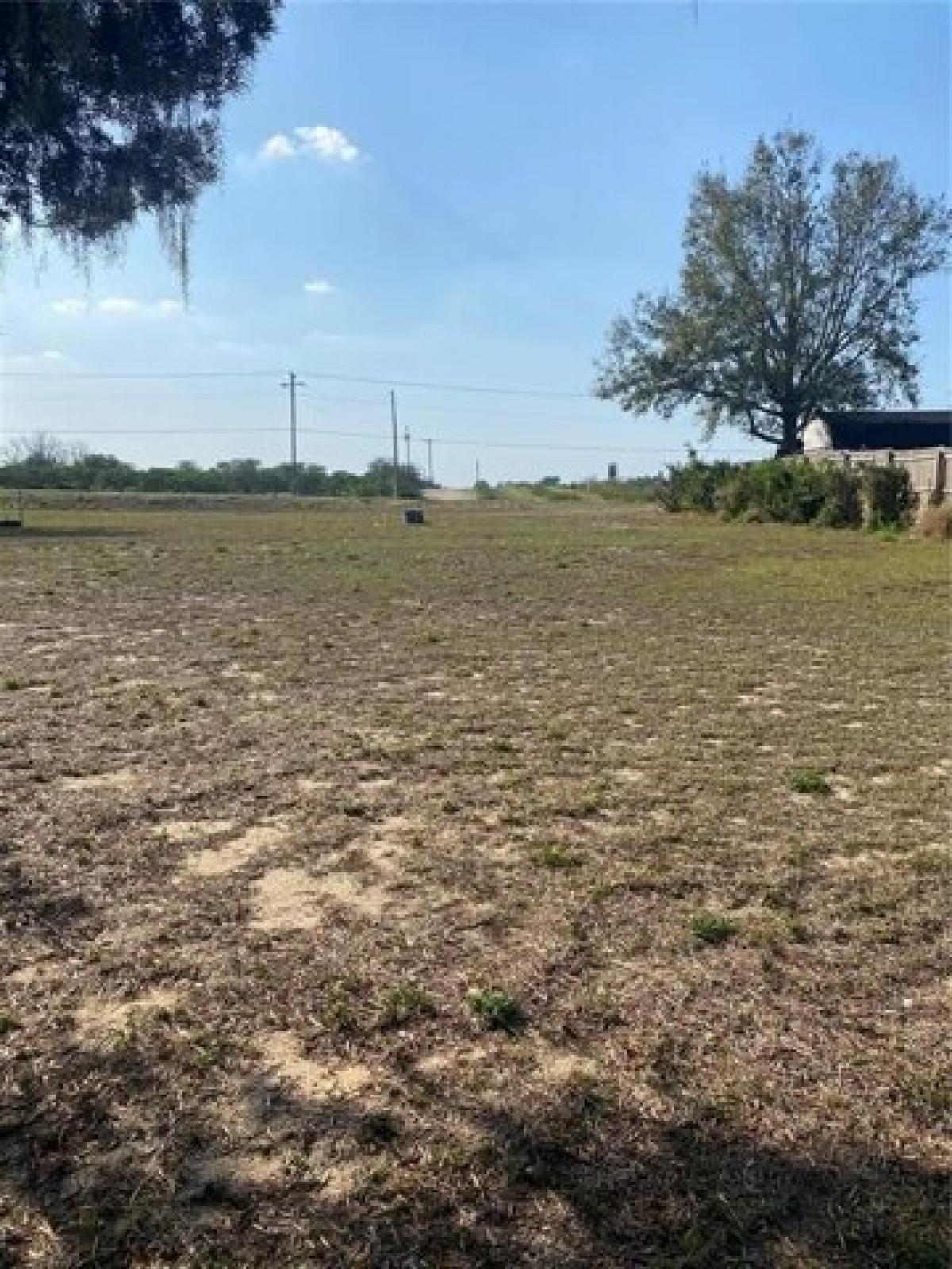 Picture of Residential Land For Sale in Frostproof, Florida, United States