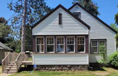 Home For Sale in Shawano, Wisconsin