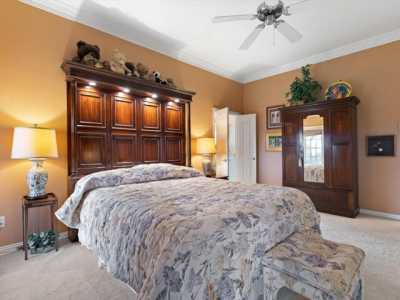 Home For Sale in Ennis, Texas