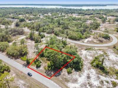 Residential Land For Sale in Poinciana, Florida