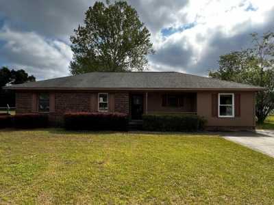 Home For Sale in Sumter, South Carolina