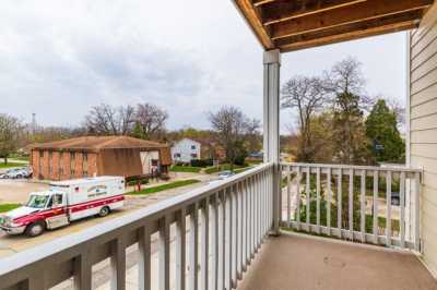 Home For Rent in Lake Zurich, Illinois