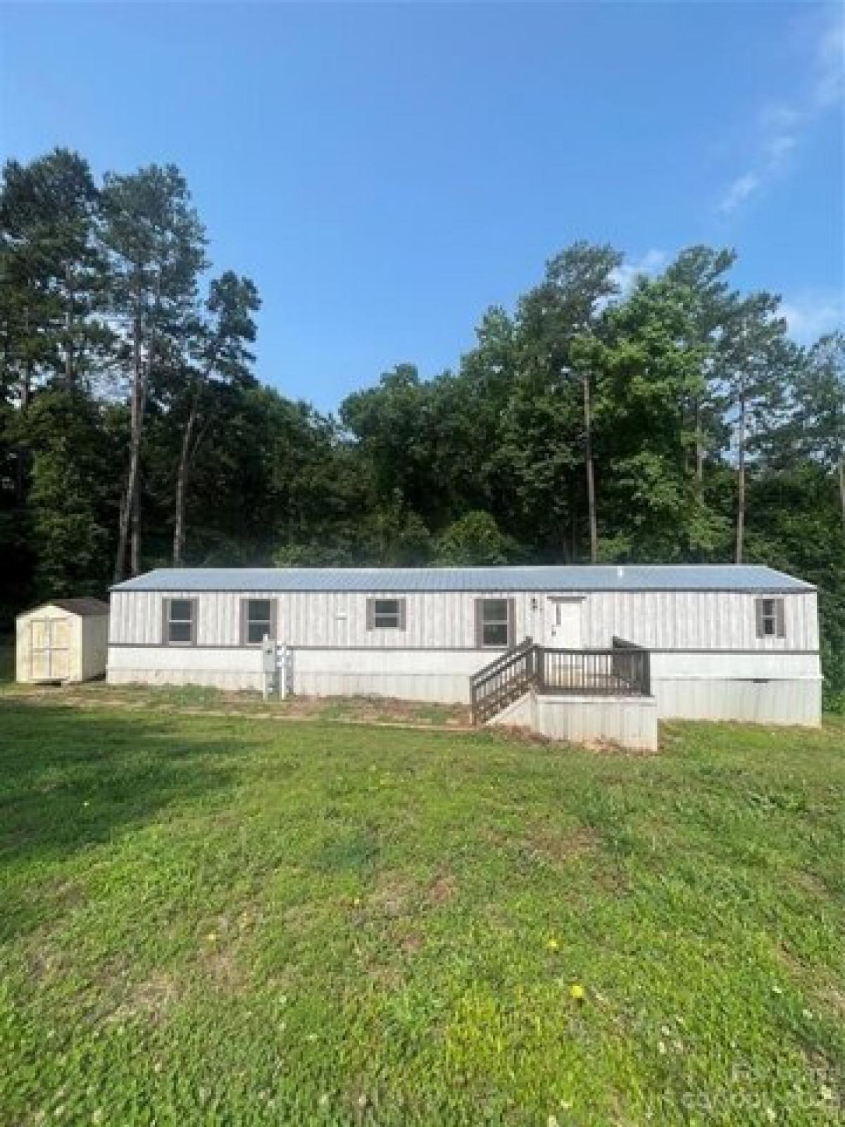 Picture of Home For Rent in Bessemer City, North Carolina, United States