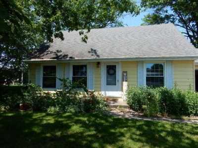 Home For Sale in Fredericktown, Ohio