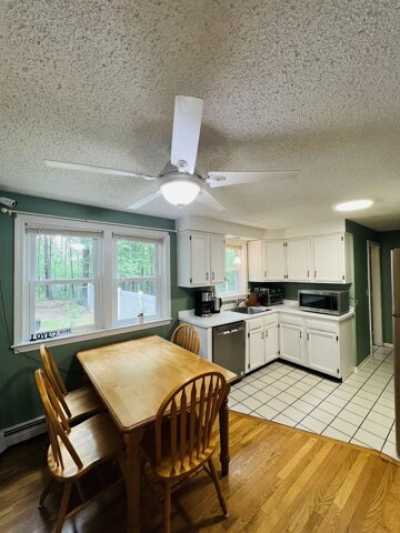 Home For Sale in Amherst, New Hampshire