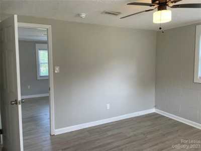 Home For Rent in Newton, North Carolina