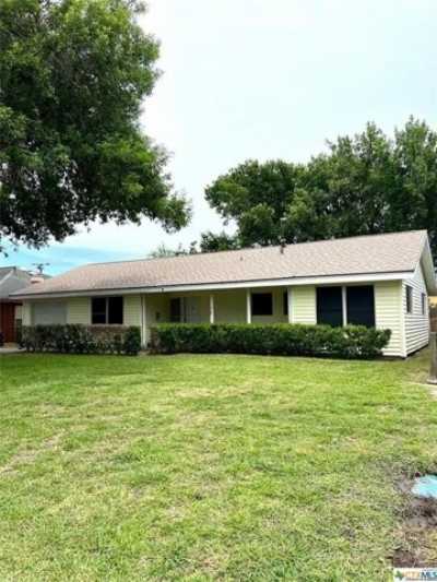 Home For Sale in Port Lavaca, Texas