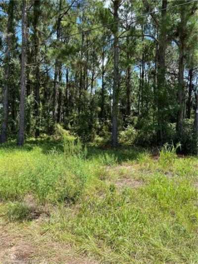 Residential Land For Sale in Frostproof, Florida