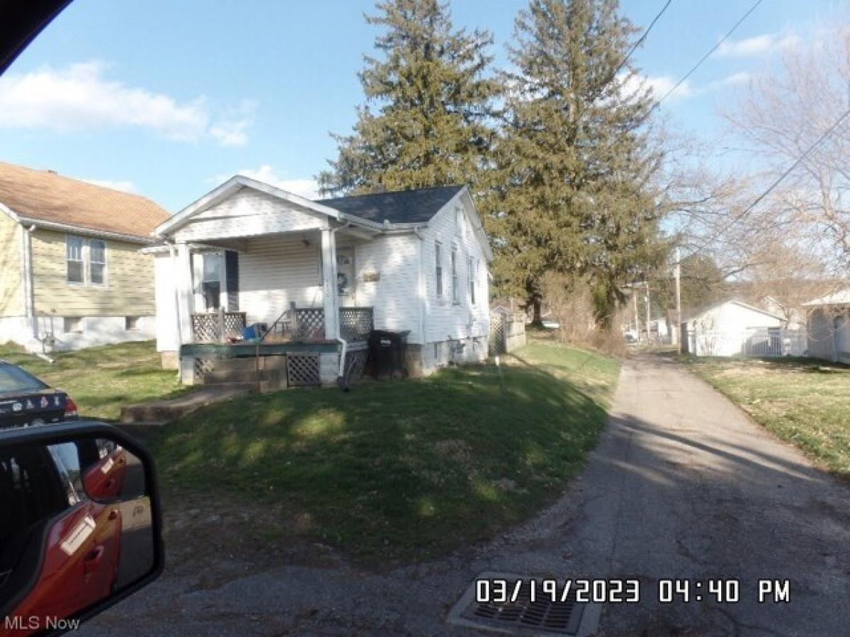 Picture of Home For Sale in Zanesville, Ohio, United States