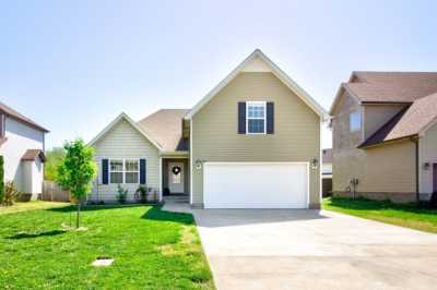 Home For Rent in Clarksville, Tennessee