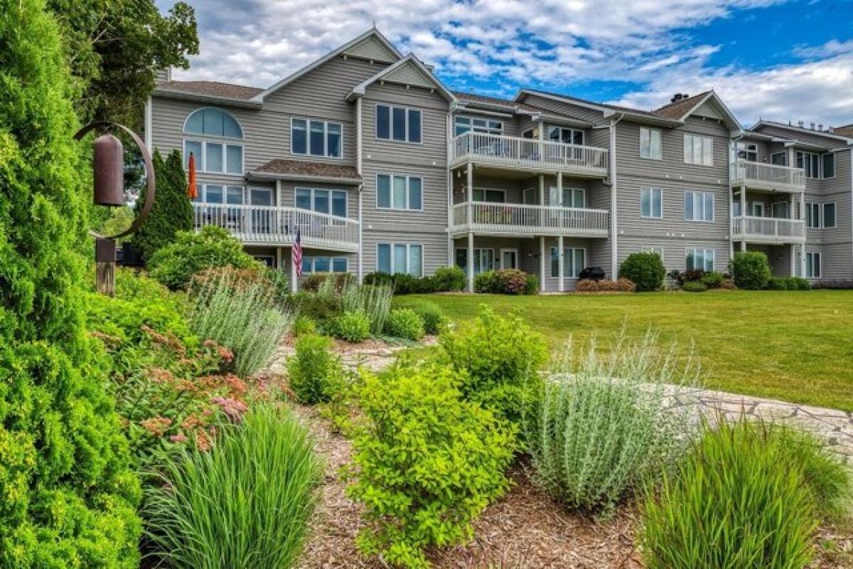 Picture of Home For Sale in Sister Bay, Wisconsin, United States