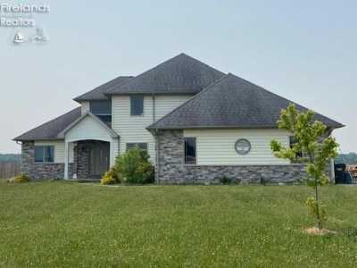 Home For Sale in Helena, Ohio