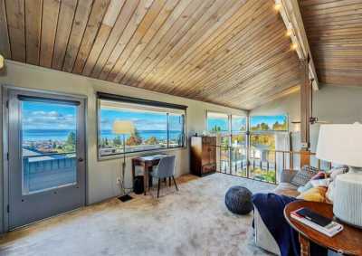 Home For Sale in Edmonds, Washington